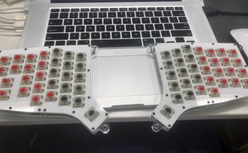キースイッチつけ終わった様子