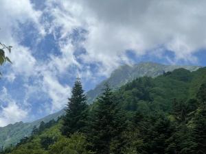 降りてきた北岳