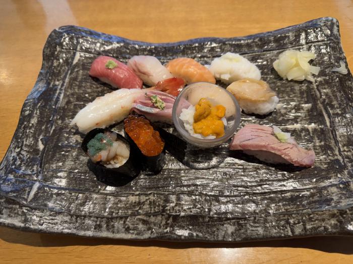 お昼のお寿司